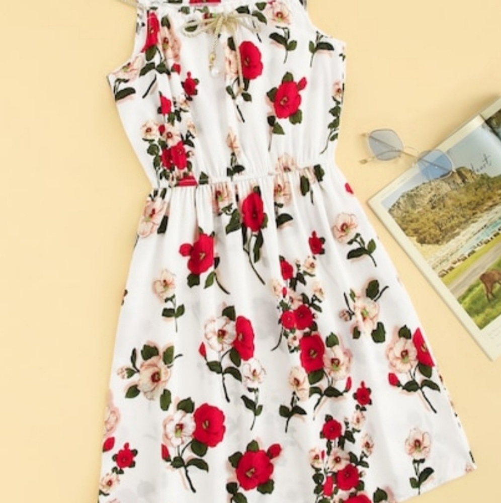 Floral Print Drawstring Neck Dress